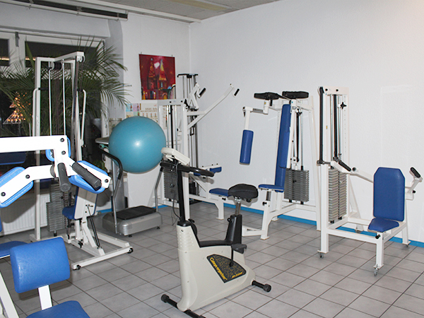 medizinischer Trainingstherapie-Raum